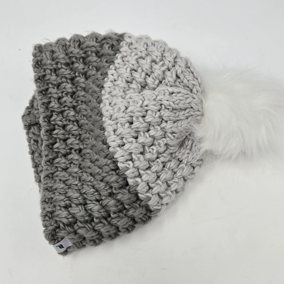 FABLETICS CHUNKY KNIT BEANIE WITH POM HAZE GREY & NWT CHUNKY HEADBAND WOMEN OS - Picture 16 of 16